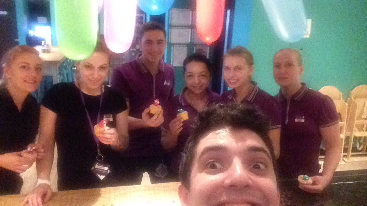 stopKeepmoving's tweet photo. Day 1 of H/K Appreciation week #TottenhamLoveItsH/K #HardestJob #ExceptionalStandards #WeHEARTyou! https://t.co/1zNkN9IsPI