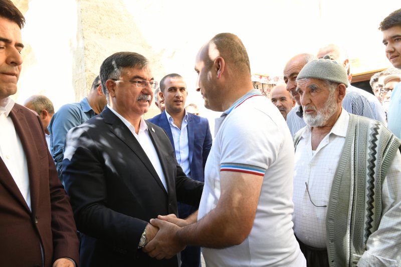 tcmeb's tweet photo. Bakan Yılmaz: Yeni müfredat yapılmış en demokratik, en bilimsel, en çağdaş müfredat
https://t.co/caK4bjGpNj https://t.co/knFWNQLmkV