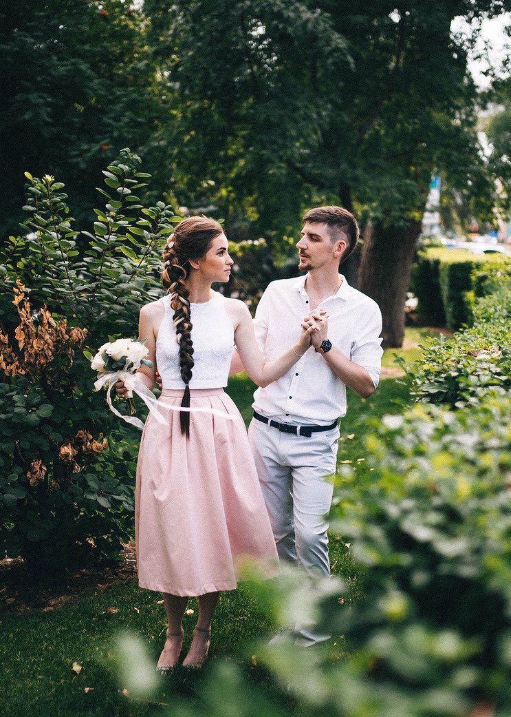 kalininalinaa's tweet photo. Года два назад я решила никогда не заниматься свадебными съёмками, но что-то пошло не так...😄 https://t.co/74cnVurovJ
