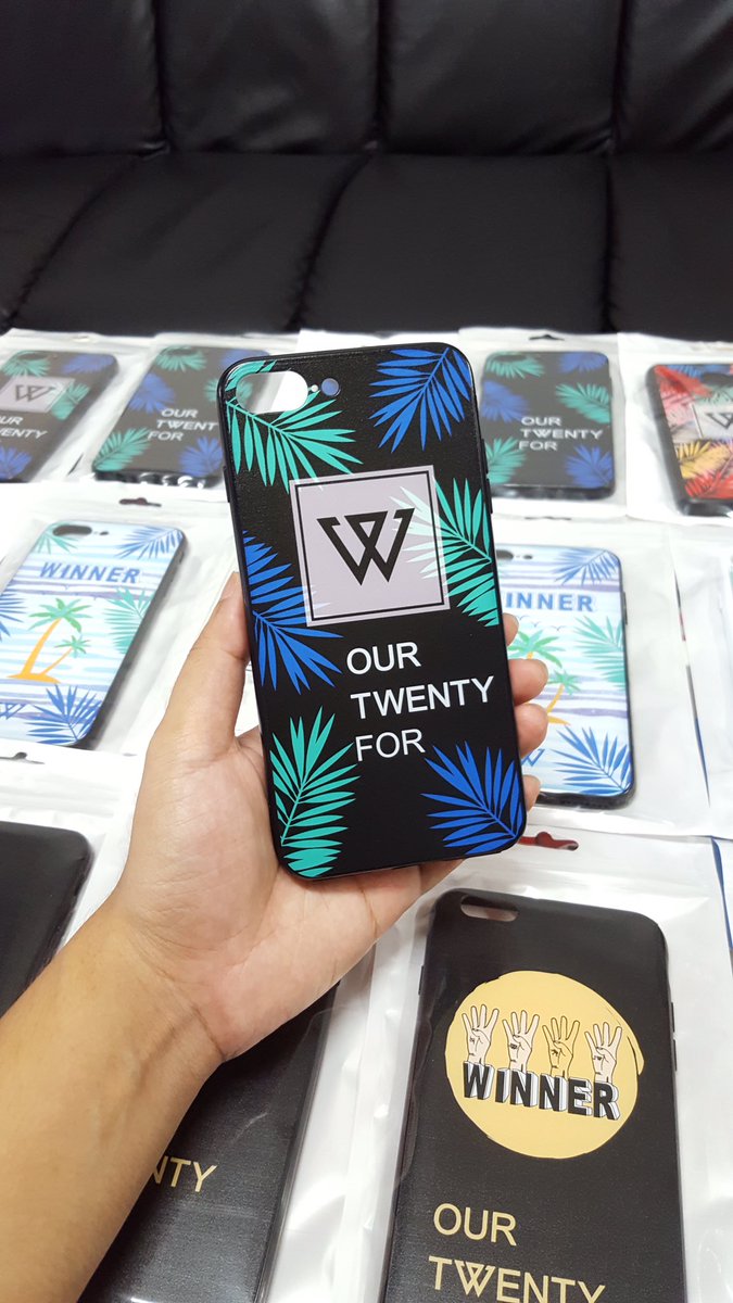 rainny_B's tweet photo. อยากถามร้านว่า ใช้มือถือรุ่นไหนถ่ายคะ กล้องชัดเฟร่อออออ👍🏻👍🏻👍🏻👍🏻 
#WINNERcase #OURTWENTYFOR https://t.co/SGVyLMZzc9