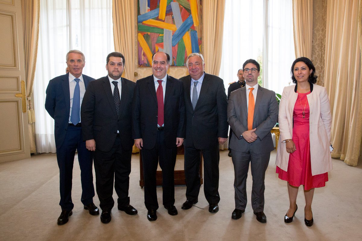 Borges y Guevara se reúnen con el presidente del Senado francés como parte de la gira por Europa Borges y Guevara se reúnen con el presidente del Senado francés como parte de la gira por Europa
