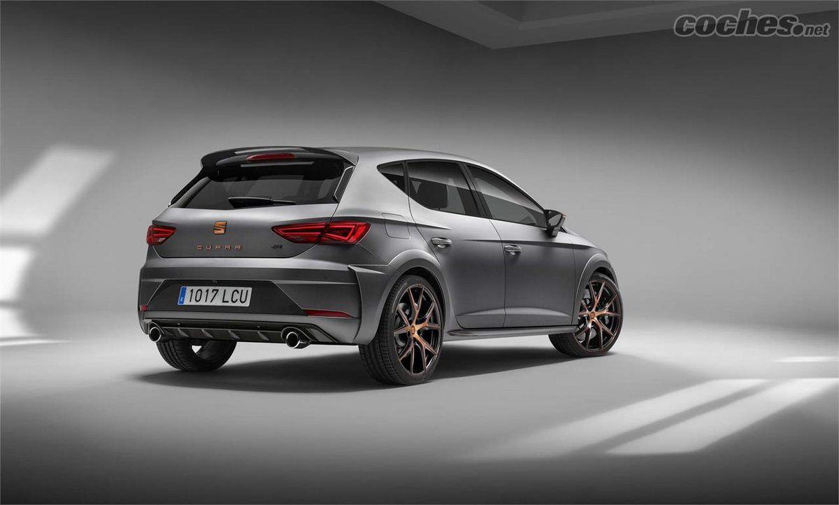 coches.net (@cochesnet) on Twitter photo Primeras imágenes de la serie limitada a 799 unidades del <a href="/tuSEAT/">SEAT España</a> León #CUPRAR antes de ser presentada en#IAA2017 bit.ly/2vZdNec Primeras imágenes de la serie limitada a 799 unidades del <a href="/tuSEAT/">SEAT España</a> León #CUPRAR antes de ser presentada en#IAA2017 bit.ly/2vZdNec