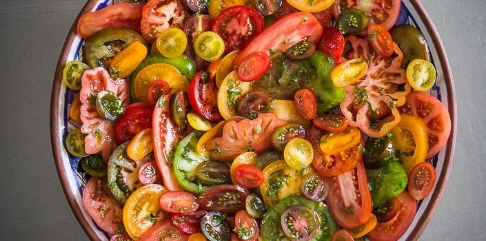 demuths's tweet photo. Growing tomatoes? Or have a supply of heritage tomatoes from a friend / farm shop? Then try this! https://t.co/PID3DR6IL2 #MeatFreeMonday https://t.co/WDRiq4Do21