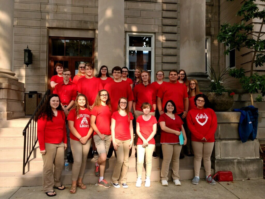 Mr_Bowling_BCHS's tweet photo. Labor Day Parade!! BCHS Choir ready to sing the National Anthem!! #makeitmusical https://t.co/LVNLtC0QtJ
