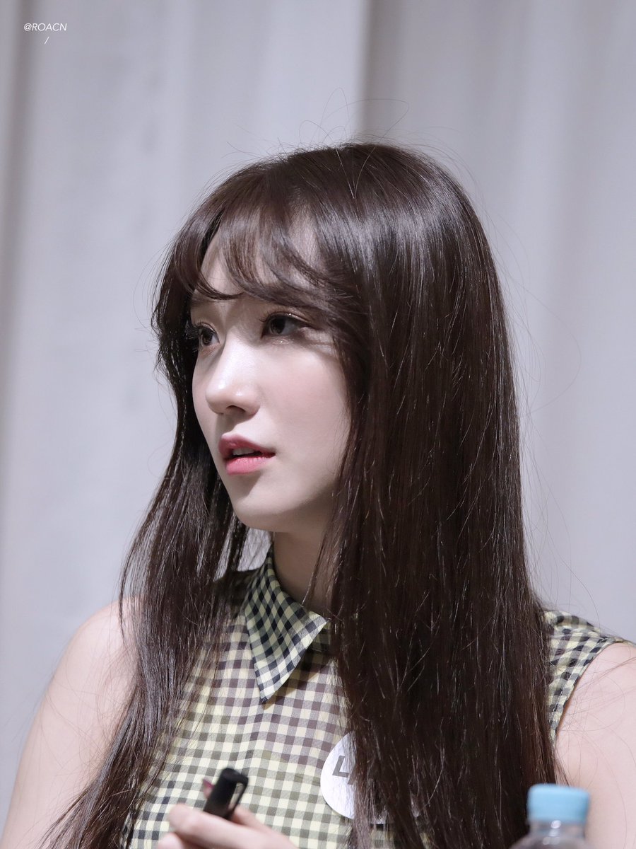 KimRoa_cn's tweet photo. 170902 목동 팬싸인회 
#PRISTIN #프리스틴 #로아 #민경 #ROA  💕🦊💕 https://t.co/NpQGz3teFm