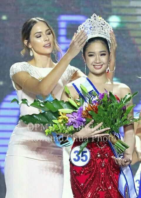 capjerome01's tweet photo. Wow. Taga samin pala tong nanalong Miss MultiNational Phil! Congrats po Ms. Sophia Seneron. πππ #MissMultiNational2017 https://t.co/rbW2yoI7C1