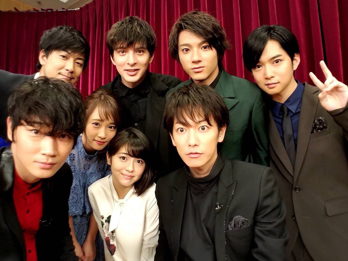 イッチー 浜辺美波垢 Twitterissa 亜人完成披露試写会には行けなかったけどlineライブで見れて良かったー W 美波ちゃんにインタビューした時にありがとうございまぁ す 笑 で終わらせるのがめっちゃ可愛かった あと城田さんの 眠れない夜 も面白かった 笑 イッチー 浜辺美波垢 Twitterissa 亜人完成披露試写会には行けなかったけどlineライブで見れて良かったー W 美波ちゃんにインタビューした時にありがとうございまぁ す 笑 で終わらせるのがめっちゃ可愛かった あと城田さんの 眠れない夜 も面白かった 笑