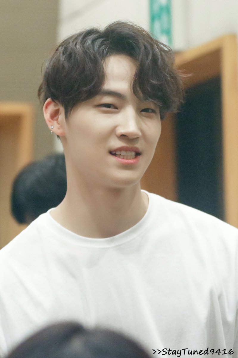 StayTuned9416's tweet photo. [HQ] 170803 KISS THE RADIO #JB #재범 💕 https://t.co/hbhJ1ecvOP