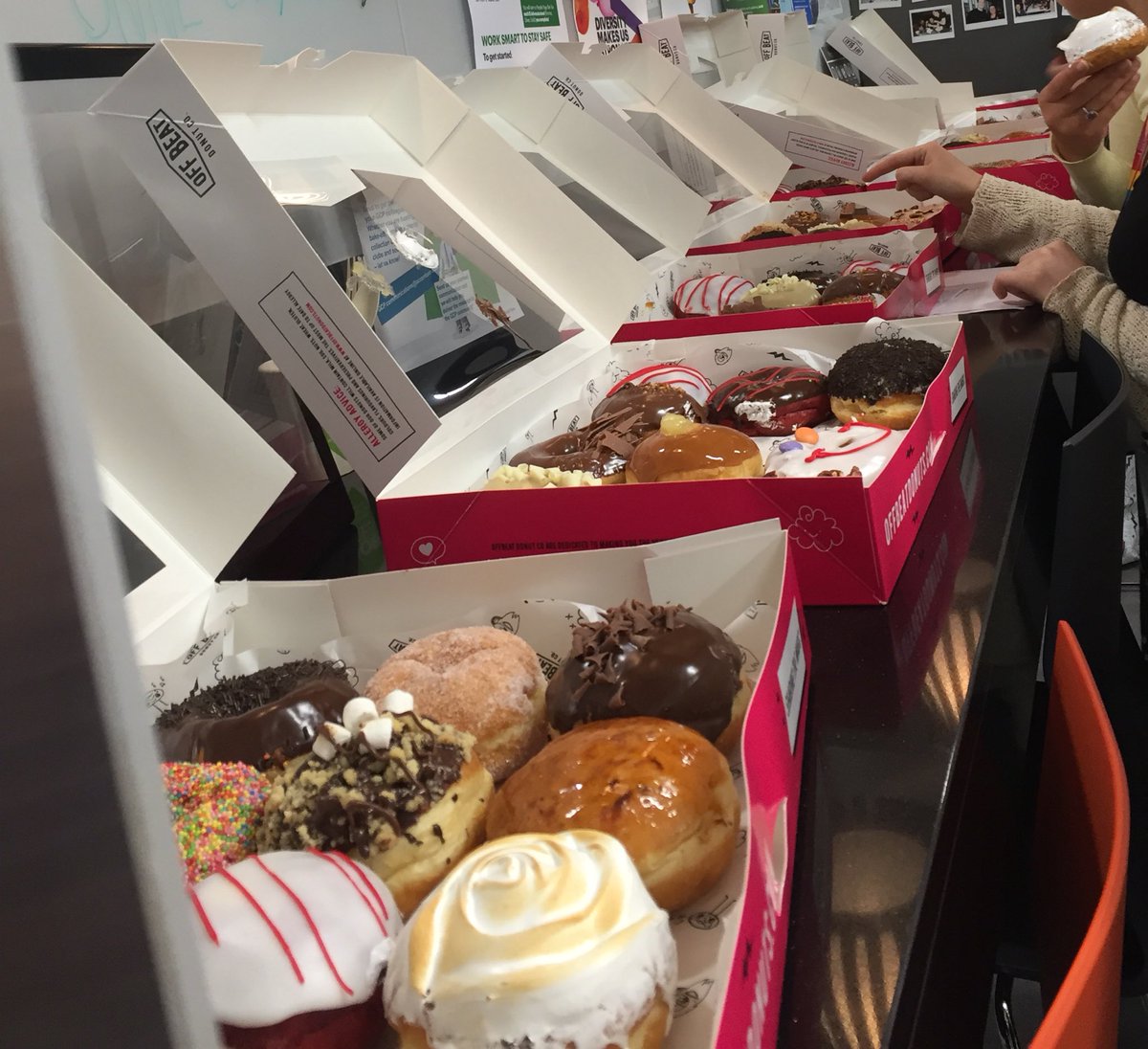 MichelleDCullen's tweet photo. @FlourishFilms we had our own #officehero moment today! https://t.co/vfQBSgBMkK