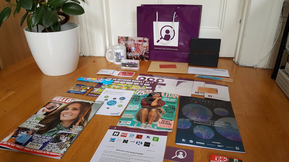 Wossnamenews's tweet photo. Goodybag for @Zenith_Media_UK and @Starcom_UK starters. 2 mags, 4 media guides, ski comp, book, 2 online subs, charger, mug, pen and 4 chocs https://t.co/aKONRpruX7