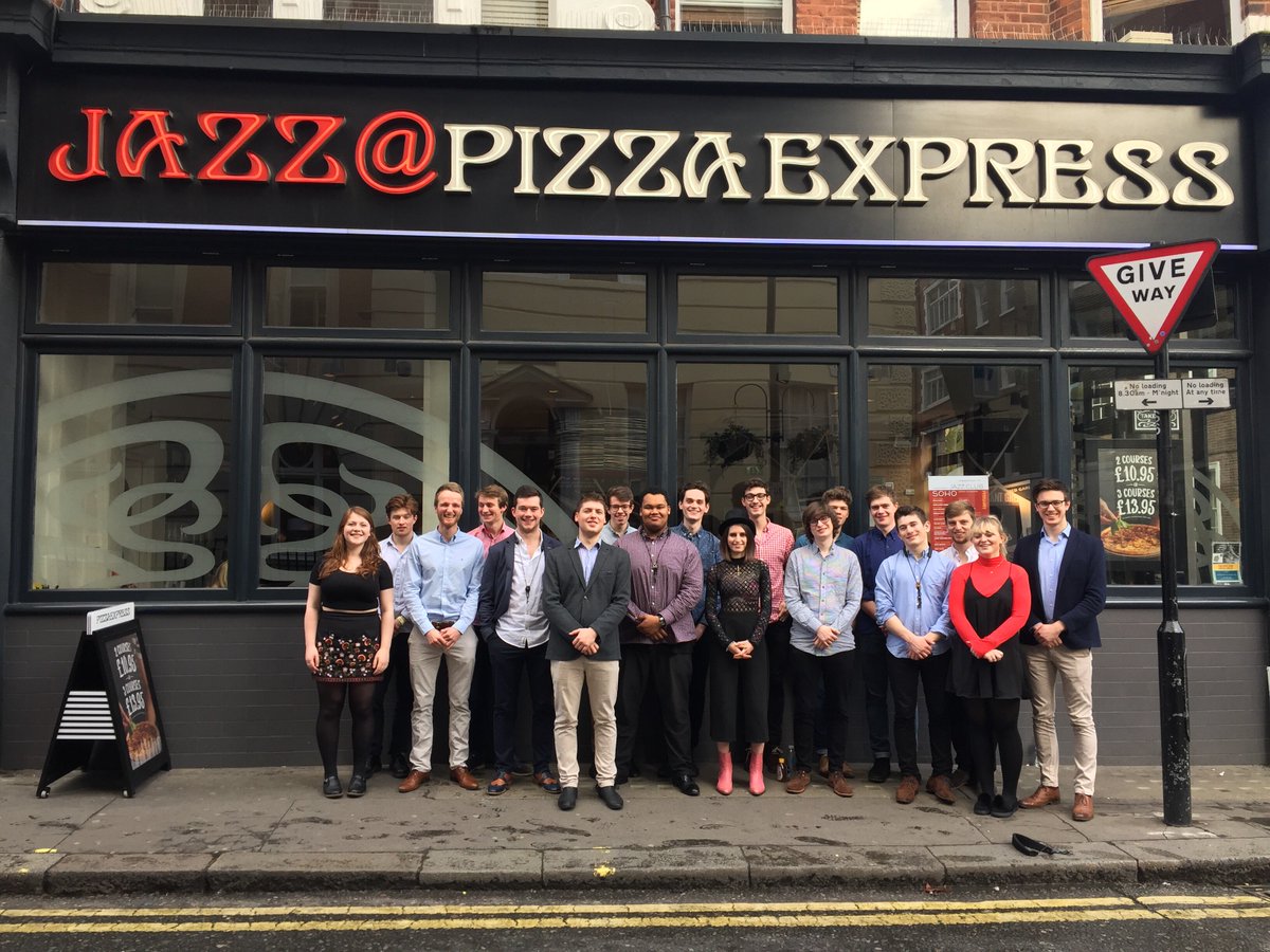 DUBigBand's tweet photo. Throwback to @pizzajazzclub Looking to audition for us? Check our website! - https://t.co/TyFCHHw1h1 #AuditionsBuildUp #DUBB201718 https://t.co/qY5fO6mg7d