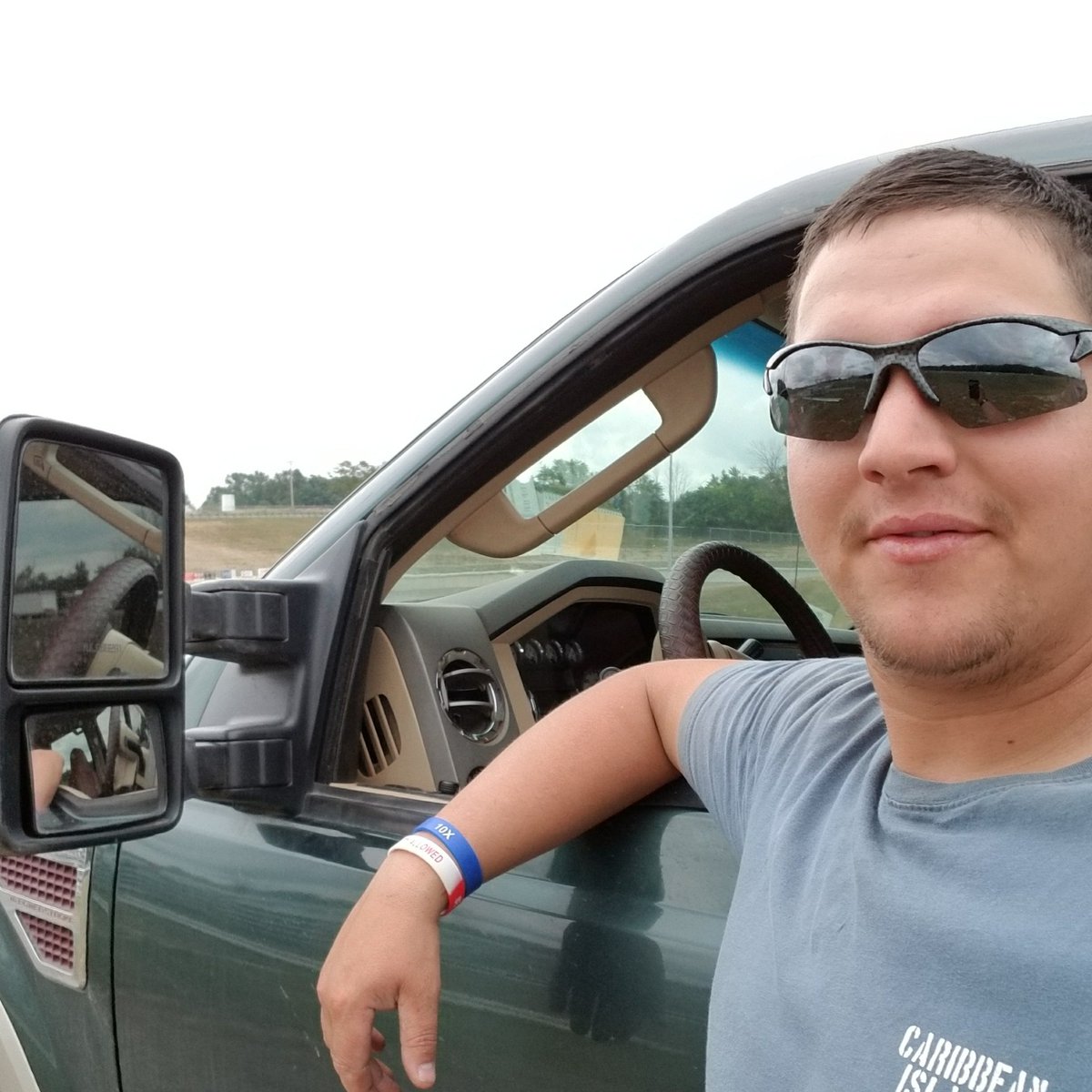 Andy21Yoder's tweet image. #NewProfilePic