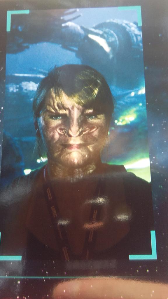 Netzpiloten's tweet photo. Wurde im Shuttle durchgemorphed. Alle Kollegen haben jetzt Angst vor mir. Muaha! #KlingonenPiloten #IFAPiloten #IFA2017 https://t.co/ePGbJNyaOD