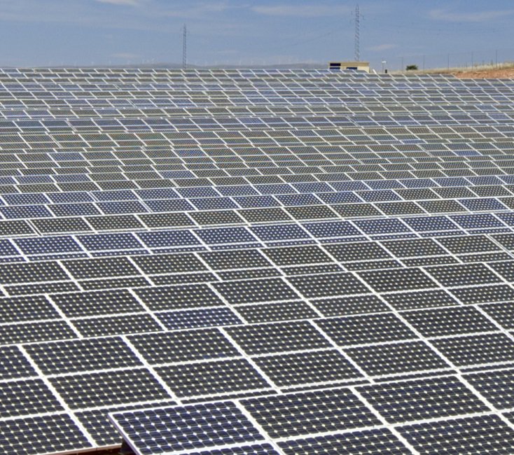 SaharaVolt's tweet photo. Turkey's #solar industry needs to employ 180,000 in order to reach its 5,000MW goal by 2023. https://t.co/vwyQ0P0OCN https://t.co/ThXBxQ4r2J