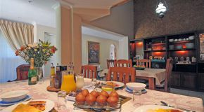 CPTnorth's tweet photo. @OldOakCT a star-graded, quality assured, 6 bedroom guest house thats welcomes you. @CPTnorth
Click
https://t.co/wJFCklLXqM https://t.co/2RsV0lRdUP