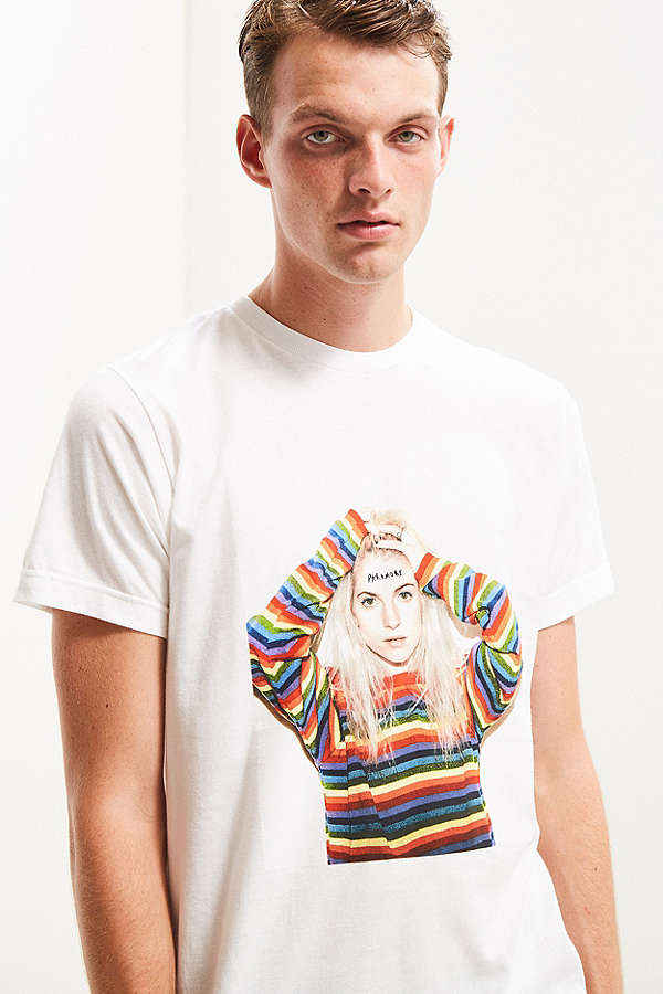 New 'Paramore Hayley tee' on <a href="/UrbanOutfitters/">Urban Outfitters</a> urbanoutfitters.com/shop/paramore-…