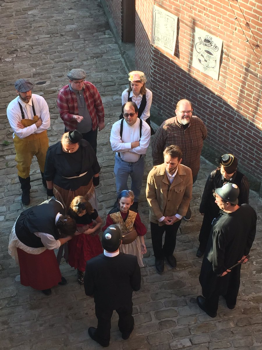 SteamOpera's tweet image. Having a great morning shooting all of our extras at @PennBrewery