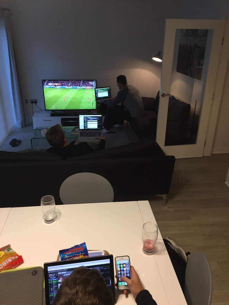 jtov10's tweet image. NFL draft finished @TomBrown_15 @DougieFife @farndalej @Hidalgoclyne @BryceKevin @bentoolis @Blair_Kinghorn