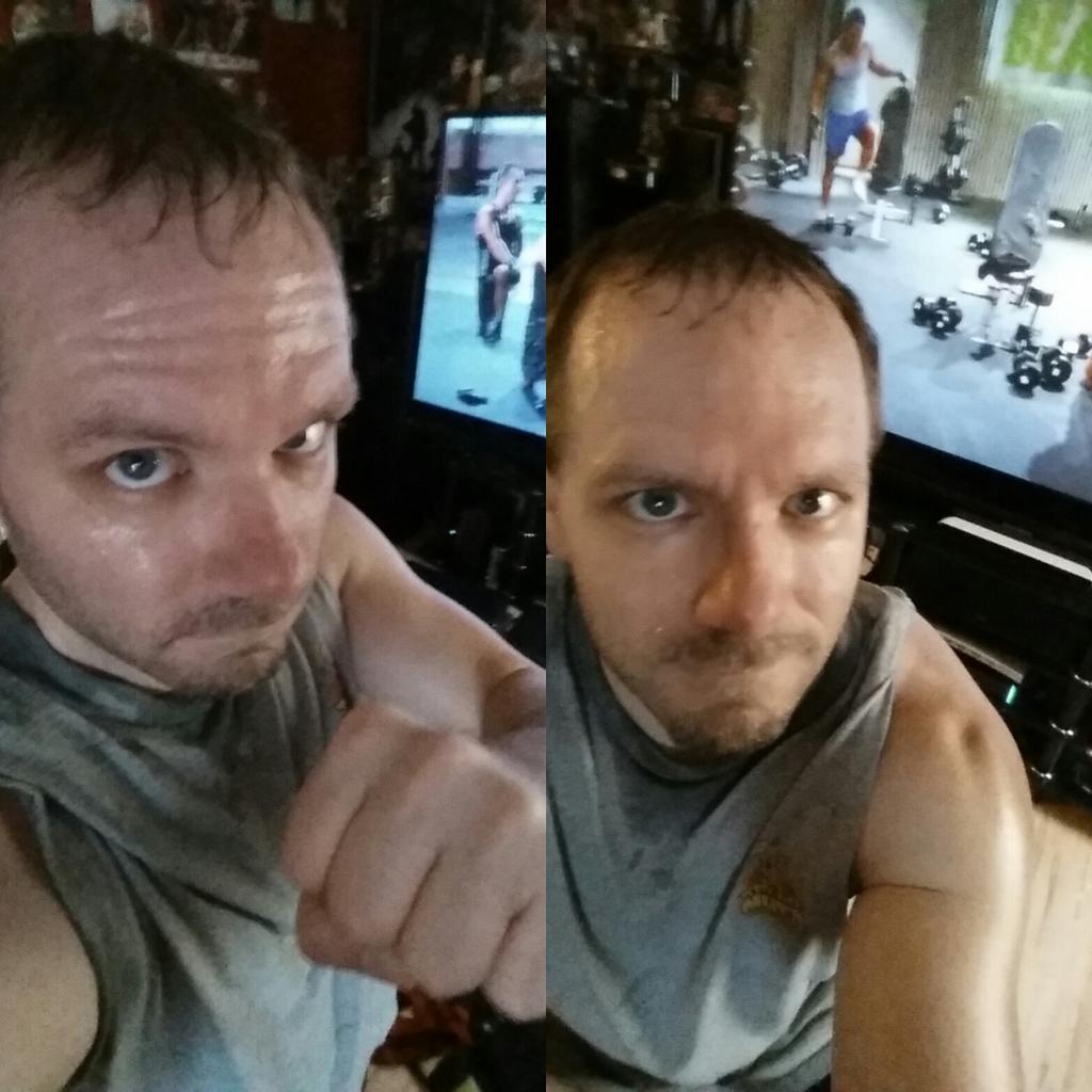 J_Scott_21's tweet photo. Combat60ExtremeCardio&amp;Body BeastBulk:Legs done. #lesmillscombat #bodybeast #noexcuses #cellucor #isymfs #ironaddict https://t.co/Rzom4W8nYw