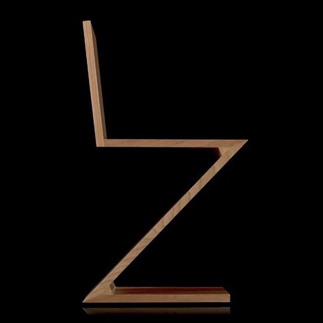 BauhausMovement's tweet photo. #ZIGZAG #CHAIR by Gerrit T. #Rietveld - 1934 https://t.co/BNX45zMCmS