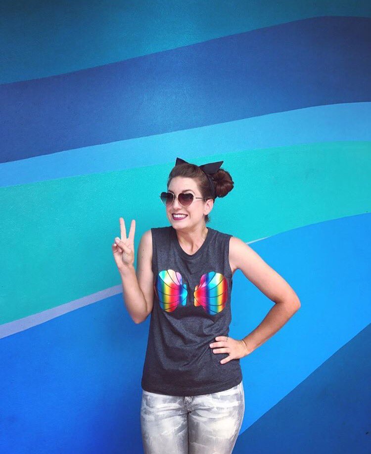 AdorkableNews's tweet photo. The very 1st magical pic back in our new Rainbowfish shells comes from our Adorkable friend @missemiliejolie! SO.CUTE!!! 🌈🐟 #mermaidarmy https://t.co/J170IVa5rn