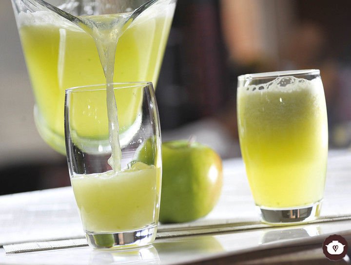 TIBIRestoBar's tweet photo. Conocés nuestras aguas de fruta y nuestros jugos naturales? Vení a #TibiRestoBar y probá las opciones que tenemos para vos #AvCorrientes2256 https://t.co/dTmjOABzz9
