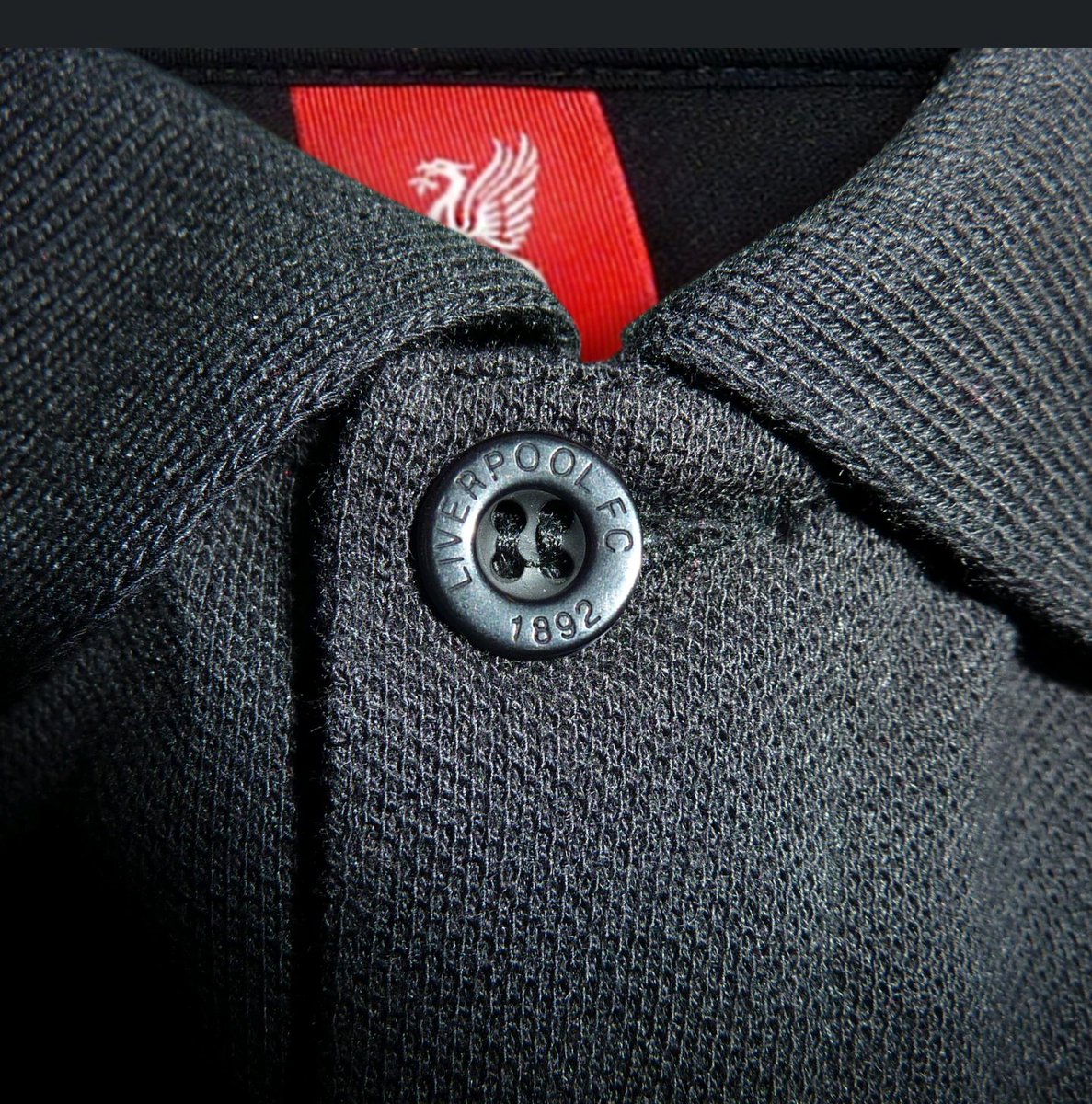 TheSalahRole11's tweet photo. Will Be Doing a Give away of LFC Mens Polo Shirt Colour of your choice, RT and Follow for a chance to win! https://t.co/PWPpftMv2j
