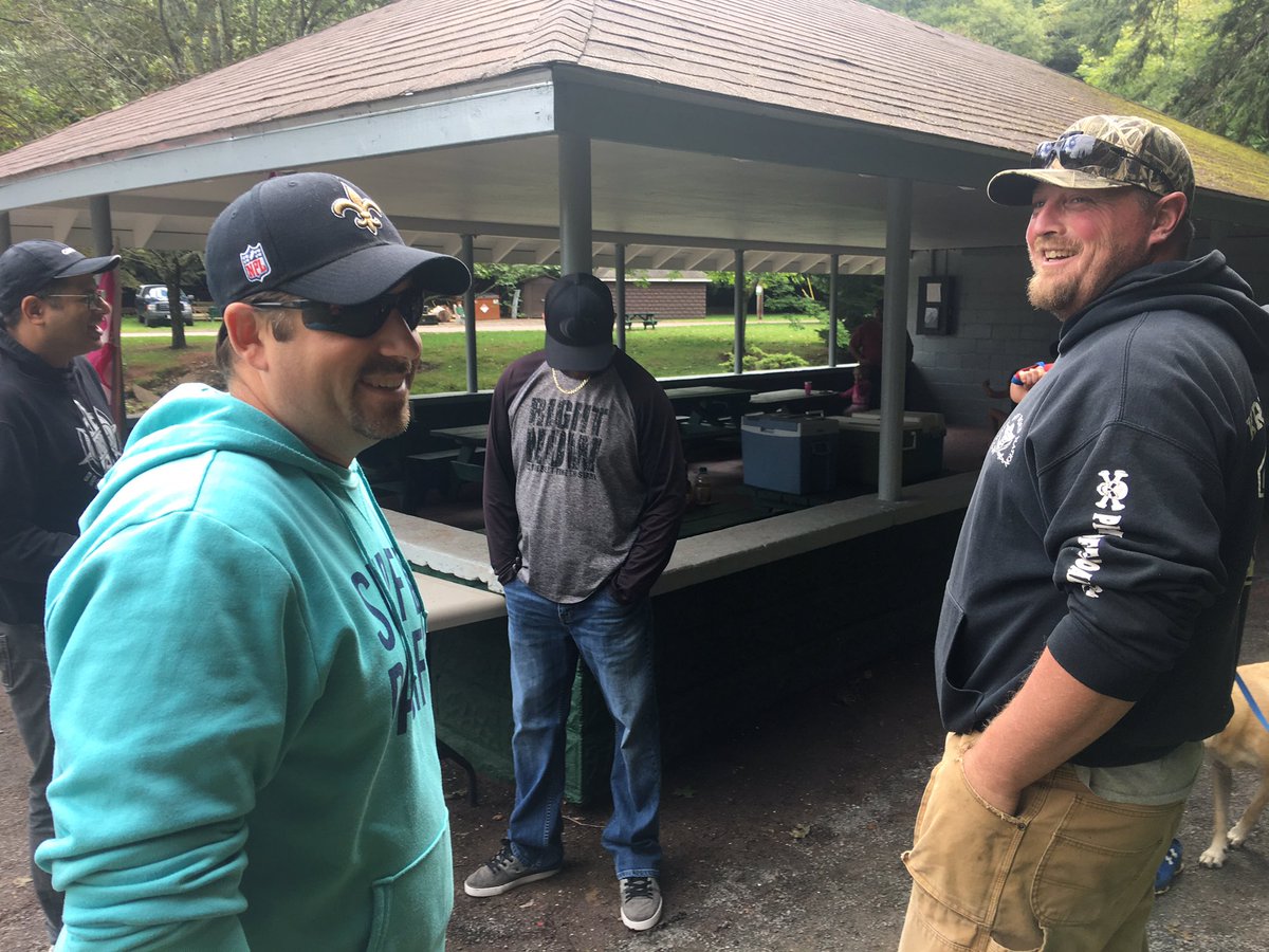 Local734's tweet photo. CUPE Local 734 at our first annual #LaborDay BBQ!  Next year will be bigger. https://t.co/ma0H4eCiuU