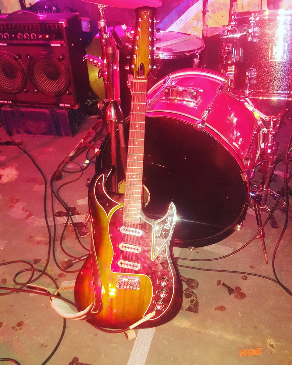 <a href="/Pillgrinns/">pillgrinns</a> last ever Hull gig.. outstanding set. Fantastic...