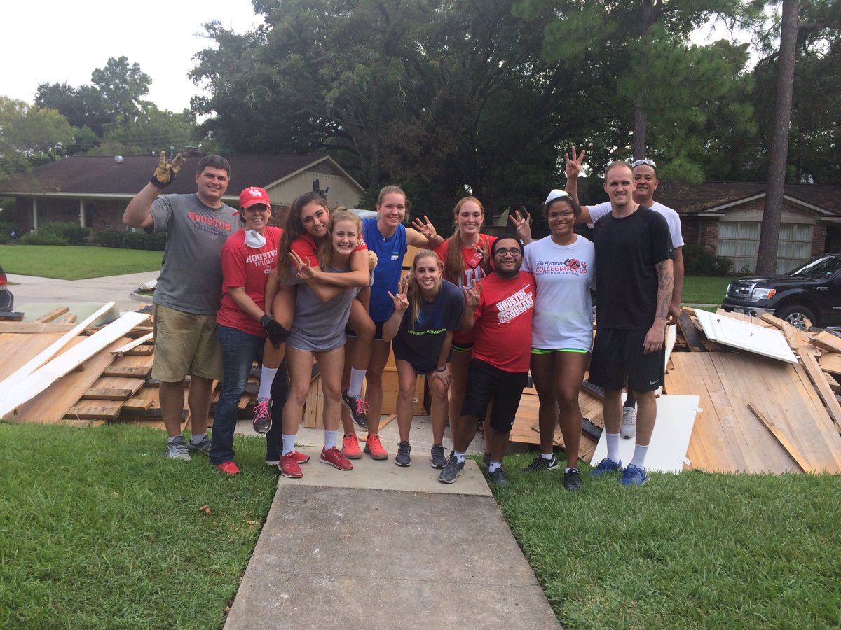 legitjohnsteven's tweet photo. Yesterday (September 3, 2017) I got to help a family with their home. We toke off all the flooring and good chunks of the wall. #htxstrong https://t.co/pSXxKOJRa1
