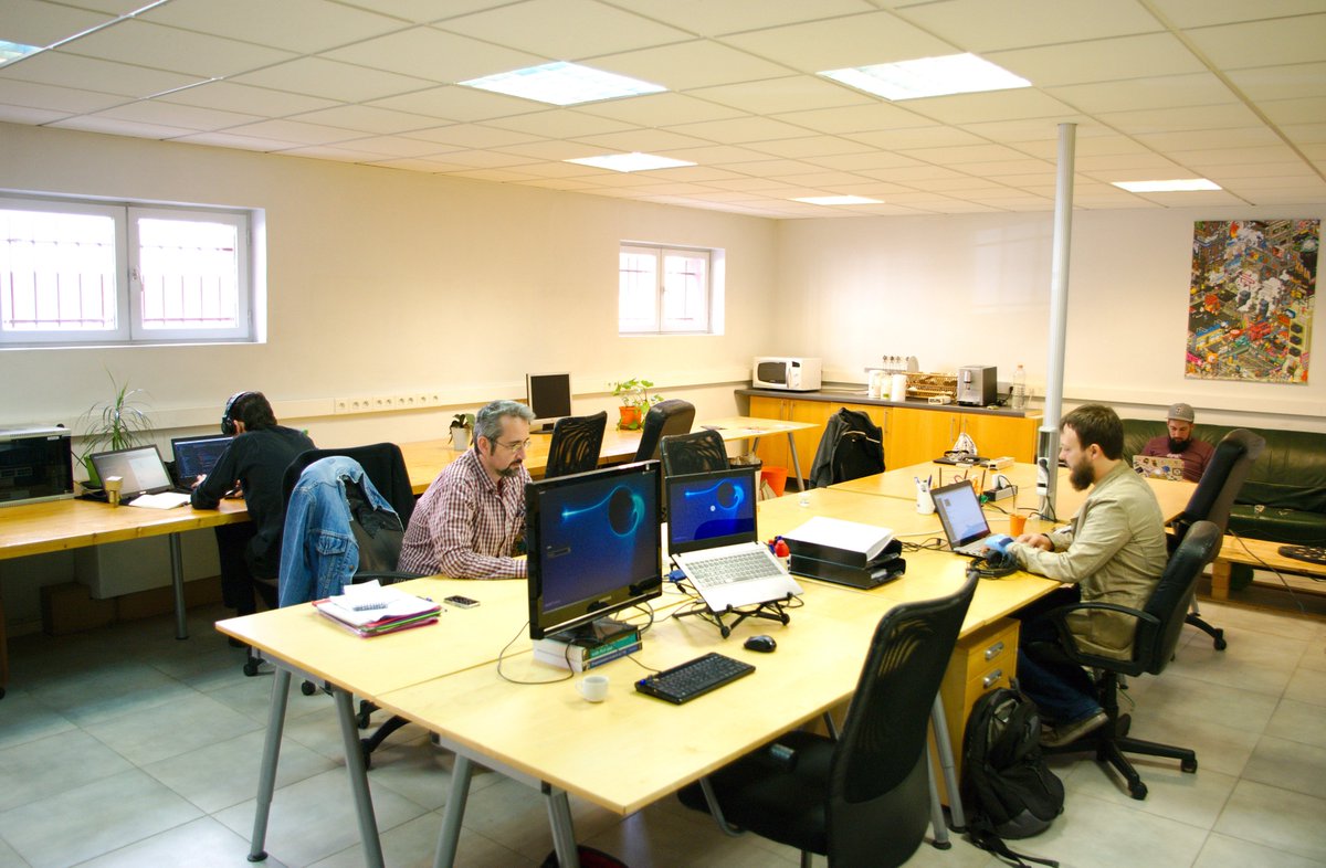 De la dispo en coworking à Lyon / Villeurbanne chez <a href="/AmablaOrg/">Amabla (Mastodon @Amabla@pouet.chapril.org )</a>  125€ HT/mois #freelance et toute une panoplie d'offres sur mesure