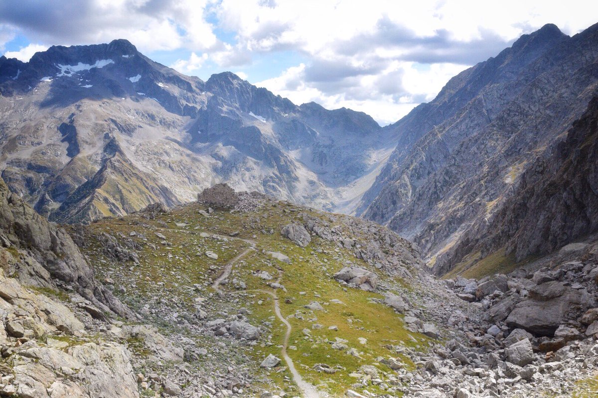 XtinaChester's tweet image. The view from 2463m - the peak of today's hike in the Maritime Alps. #soquiet