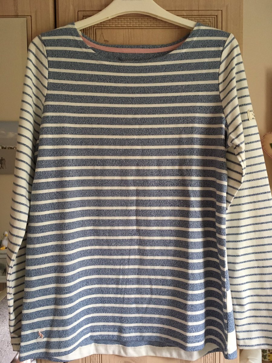Amykawhite's tweet photo. A lovely @Joulesclothing purchase today @JoulesIpswich love all the different stripes #joulesnewcollection lucky ๐ to get it last one ๐ฎ https://t.co/NYBim4uSDv