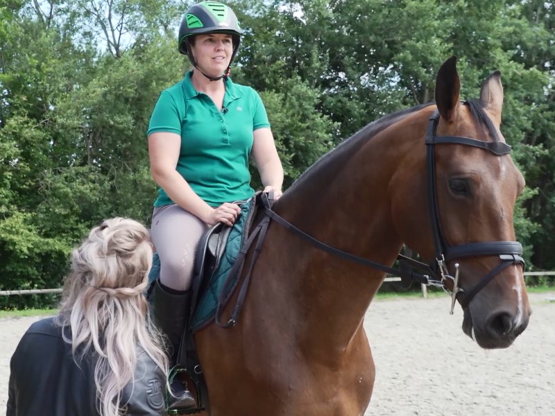 Bianca geeft Britt in de 3e Paardenpraat #horseevent video 'n sneak preview voor Horse Event! bit.ly/2gF7z11 #biancaschoenmakers