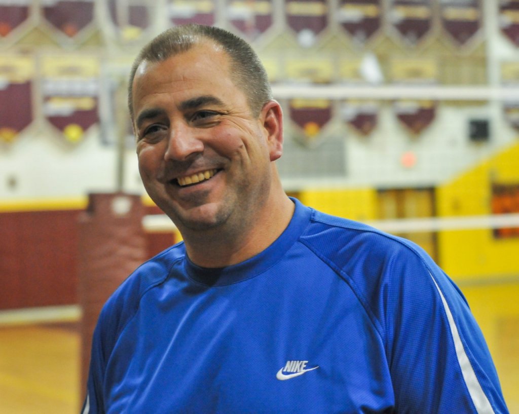 New Story: Panthers Mourn Walter Hardy paintbranchathletics.org/2017/09/04/pan…