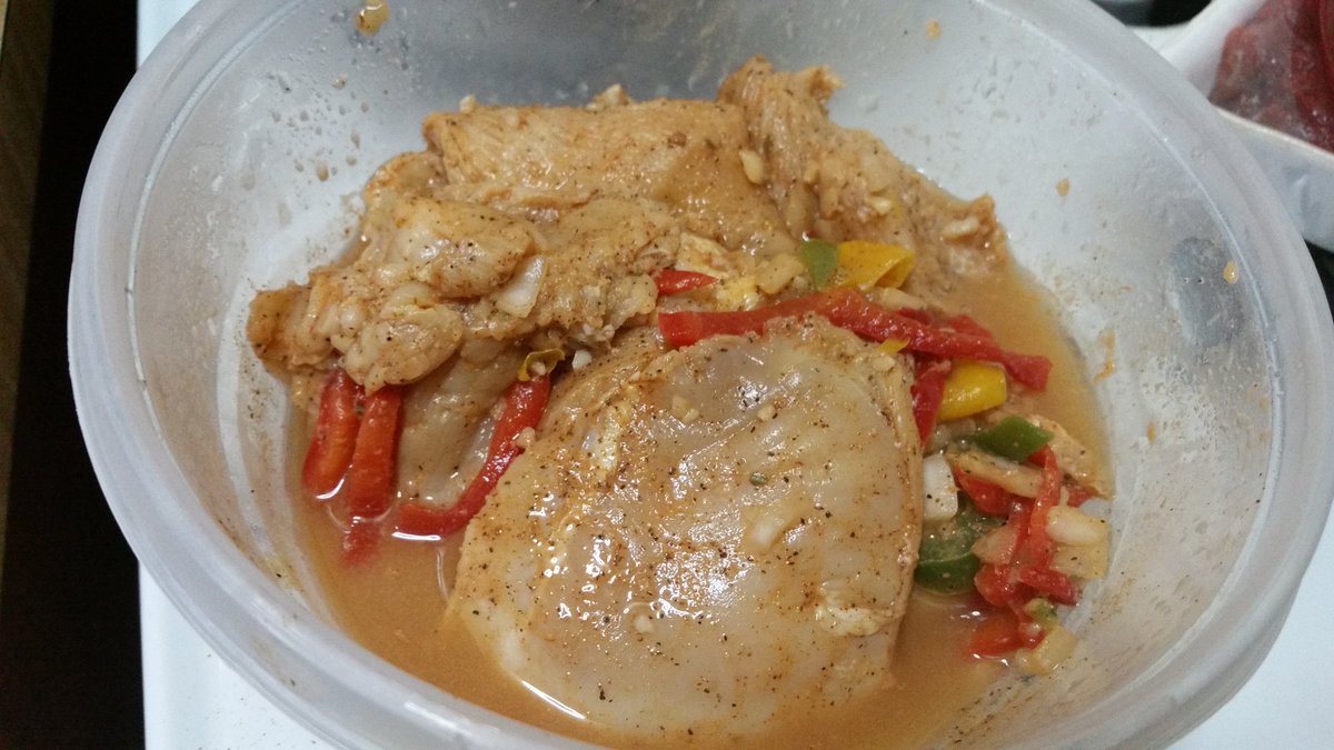 Jerayzl's tweet photo. This has been marinating for 21 hours.... 3 more hours to go. https://t.co/wIn5fgx8rD