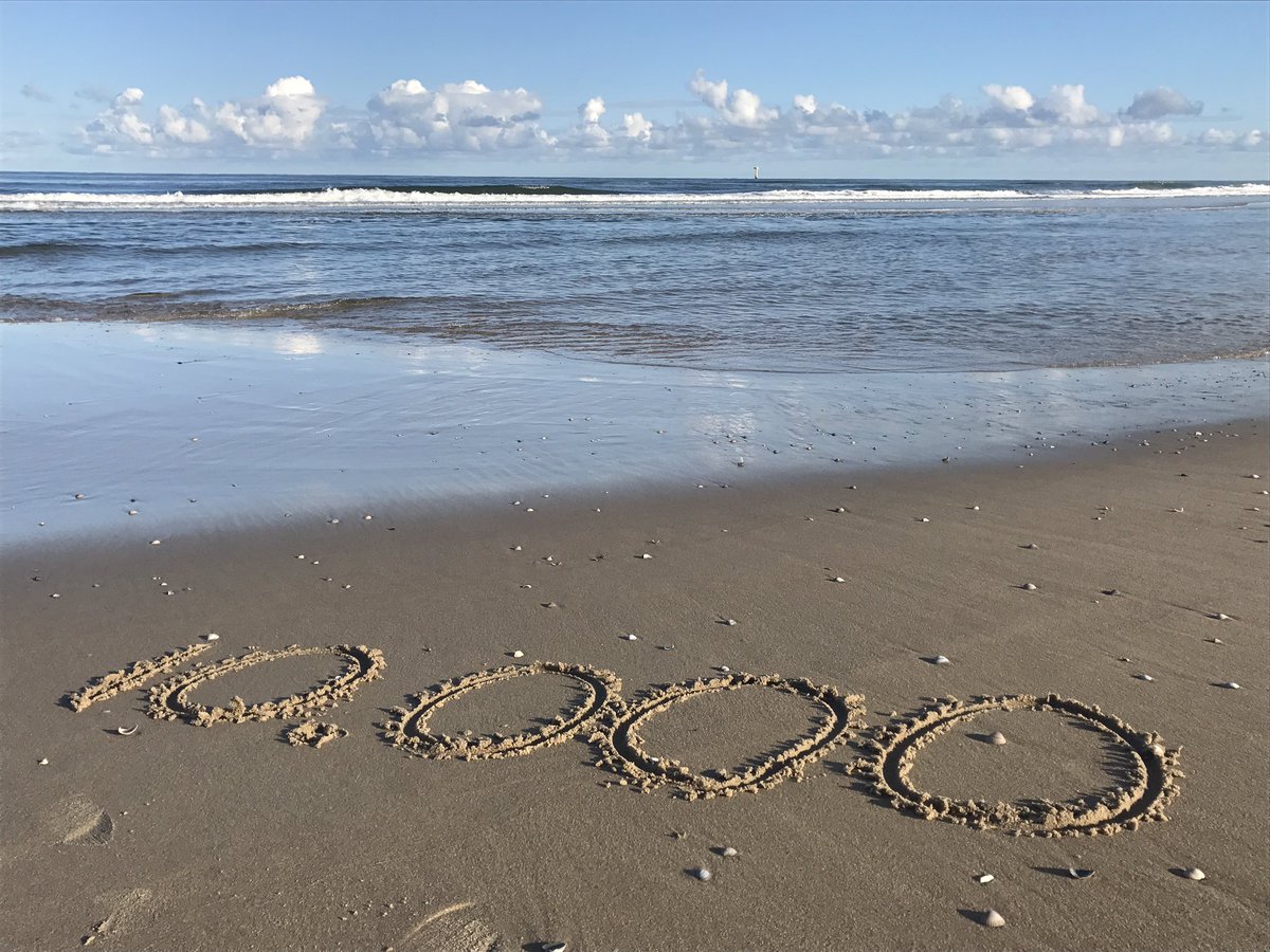 Hesteroz's tweet photo. Terug naar het vaste land na 2 dagen genieten en een klein beetje werken vanaf Texel👩🏼💻 #konhetnietlaten #teleuk #10000fans https://t.co/vzmDUtjMrM