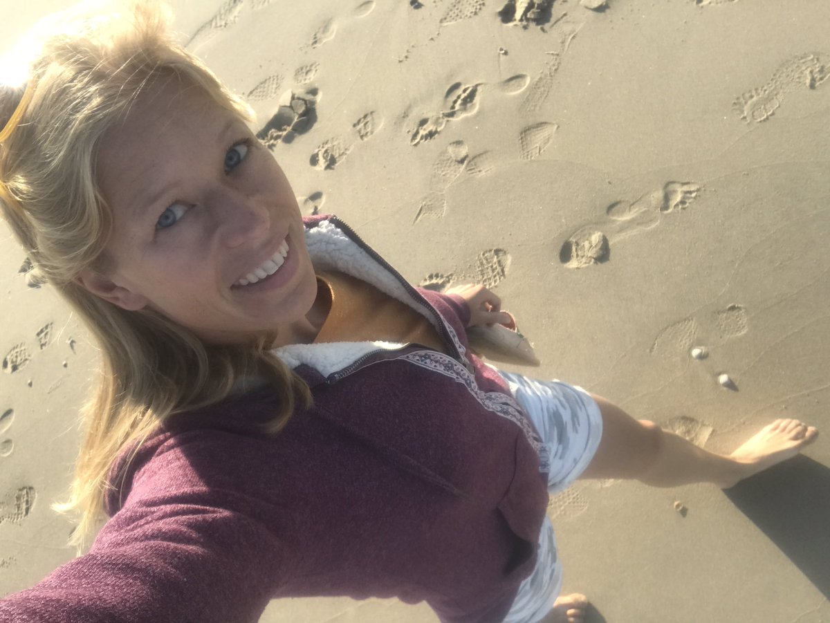 Hesteroz's tweet photo. Terug naar het vaste land na 2 dagen genieten en een klein beetje werken vanaf Texel👩🏼💻 #konhetnietlaten #teleuk #10000fans https://t.co/vzmDUtjMrM