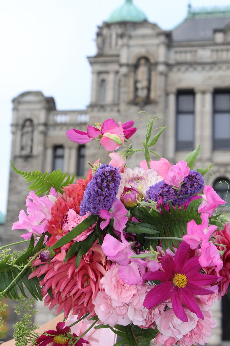 Bespoke Blossoms tweet media