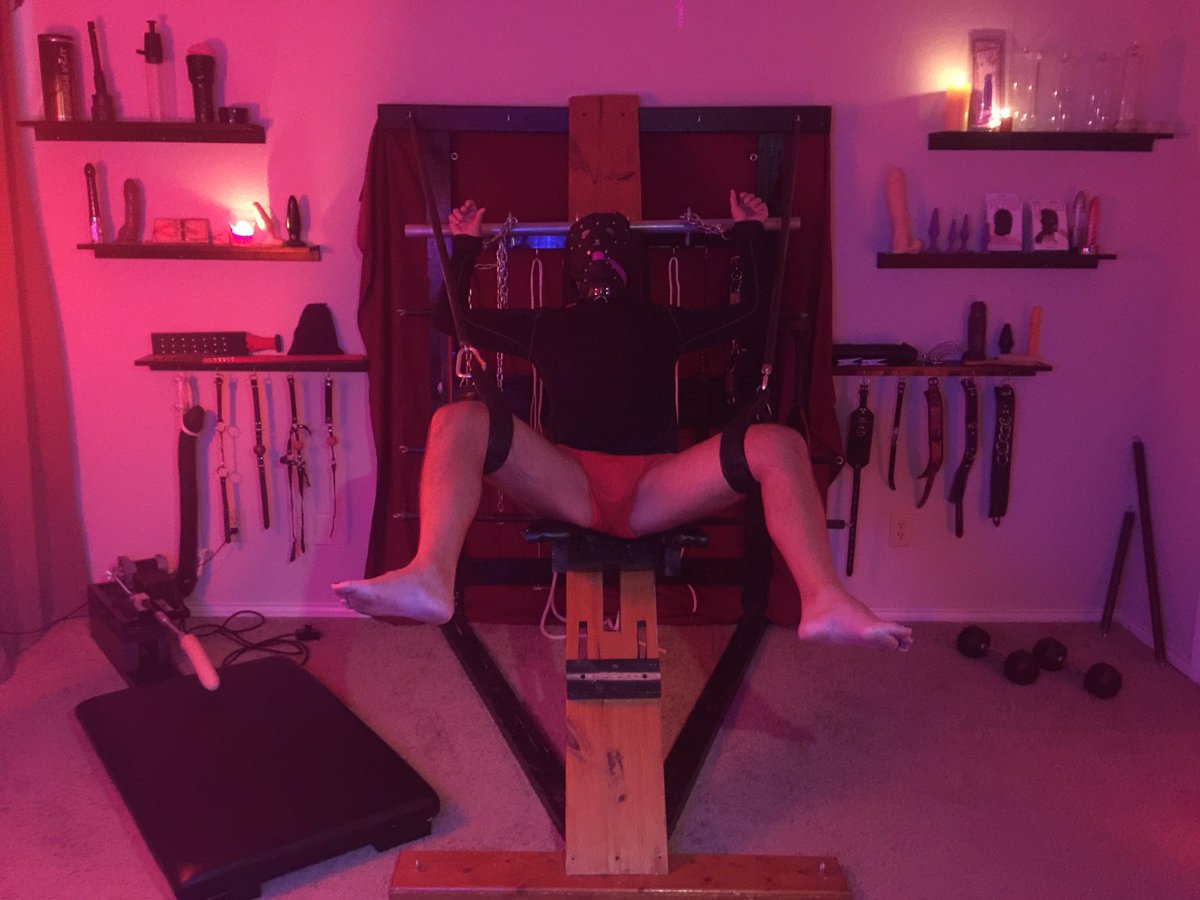 clip pussy squirting underground video solo dildo oil ride