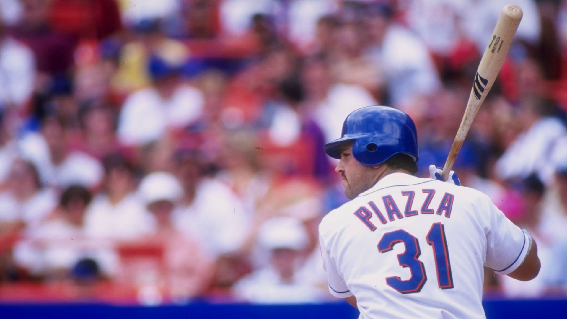 Happy Birthday, Mike Piazza! the Hall of Fame catcher turns 49 today. 