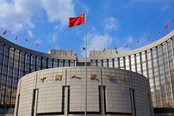 Chainstarter's tweet photo. "persons or organizations who have completed ICOs shall refund the investors..." @coindesk #ico #chinaico #playdirty @NickAyton @ObeAyton https://t.co/FiPAr8IvDt