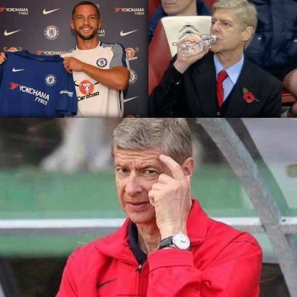 TheClubPark's tweet photo. Chelsea paid £35 million for Drinkwater while Wenger pays nothing to drinkwater.
Wenger be like... 😂 https://t.co/0aQMnxoBNs