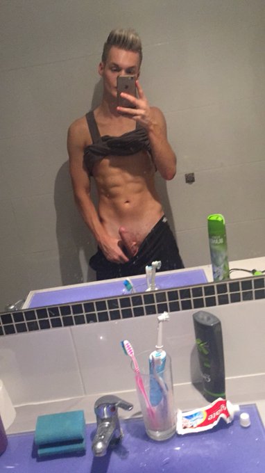 Just so horny lately!!!! ?? https://t.co/e3u6UKg6Zt