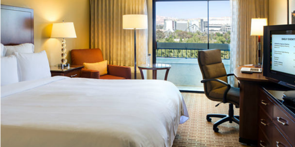 Luxurious linens and a beautiful view. The best way to rest and rejuvenate. #MarriottSantaClara