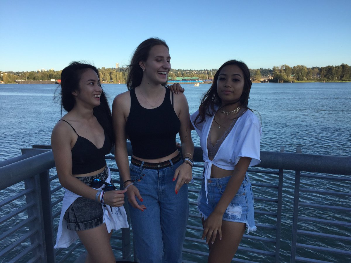 grandelicate13's tweet photo. thank u thank u @safeandsoundent #SSMF17 ❤️ @katetranada @modelslovehim https://t.co/RVoopcvroq