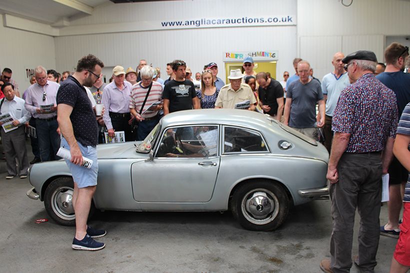 TorqueMonkeys's tweet image. ANGLIA CAR AUCTIONS REVIEW via @classicsworlduk bit.ly/2vLDbnD