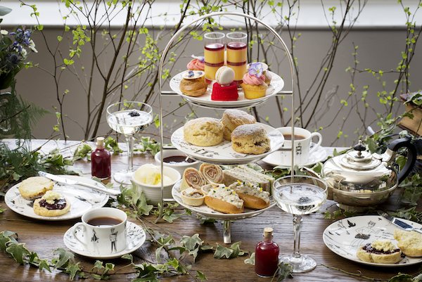 Afternoon Tea: an English classic that’s bang in season ow.ly/Wyon30eOP24