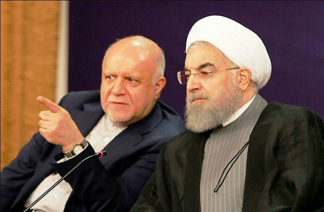 essi_be's tweet photo. @HassanRouhani این همون #دانشگاه_نفت ی بود که الان داره گوجه میفروشه https://t.co/MEygwn8Tdl