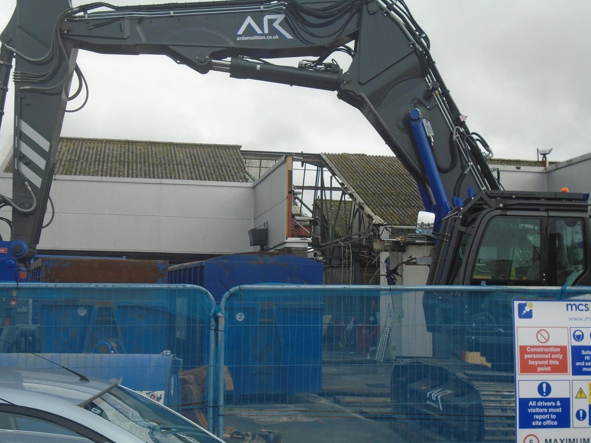 CardiffHonda's tweet photo. The redevelopment activity is in full swing at Cardiff Honda! We are still open throughout the works! https://t.co/t5s7Q8tSov